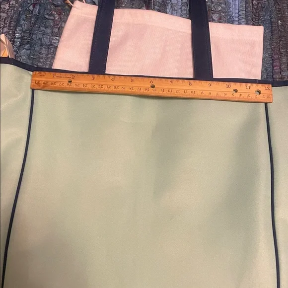 Kate Spade Tote Bundle (11 items) - Picture 12 of 16